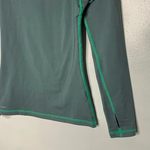 Nike Pro along Sleeve Top Size xs - Picture 4 of 5